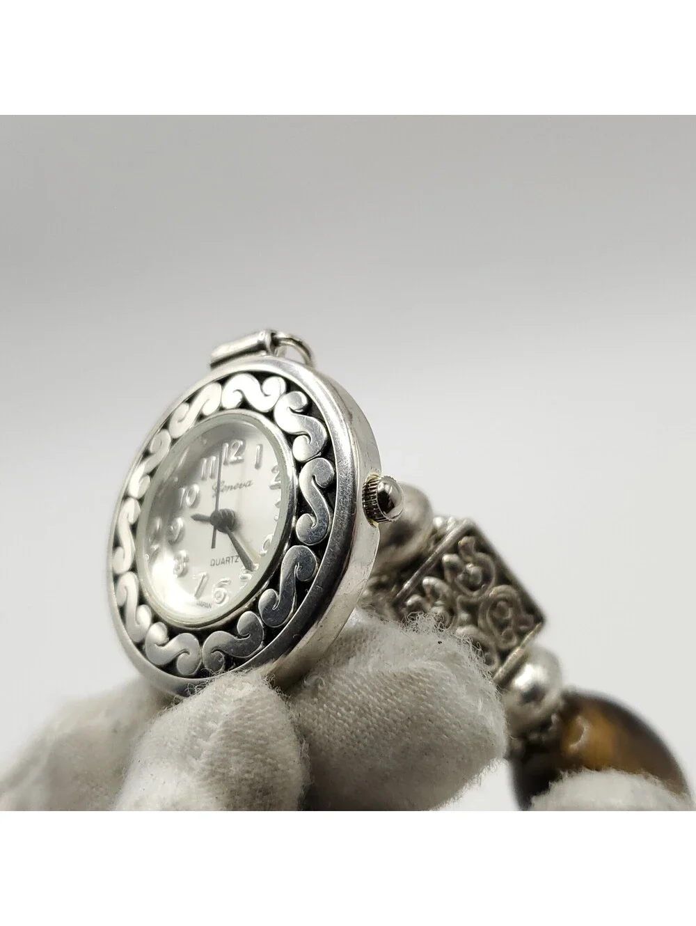 Geneva Beaded Bracelet 28mm Silver Tone Womens Watch New Battery